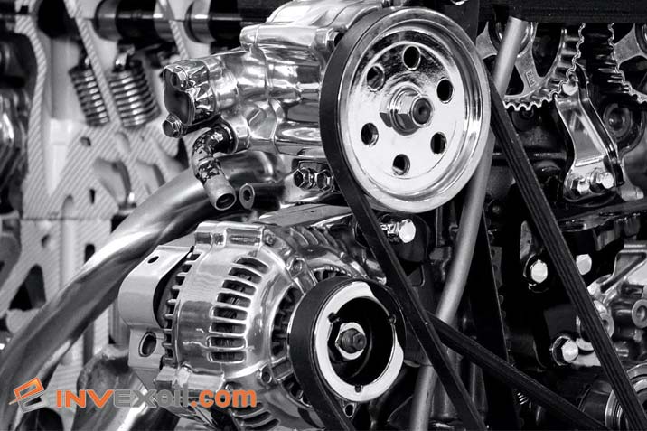 Engine of car and oil on that | engine oil and gear oil 