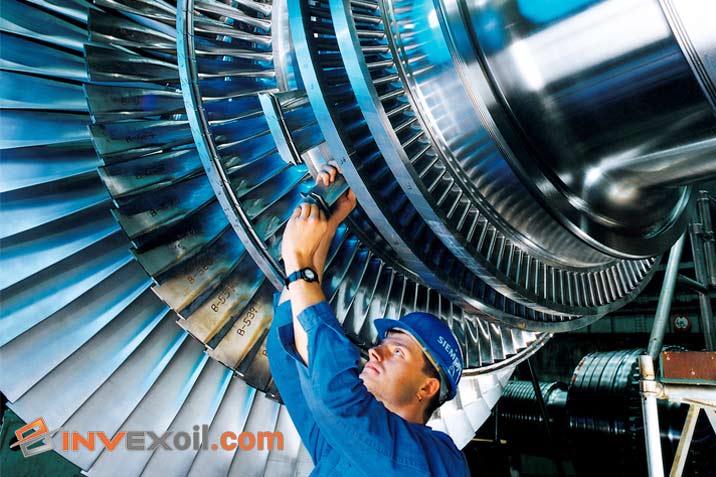 Types of steam turbine and a man try to fix that